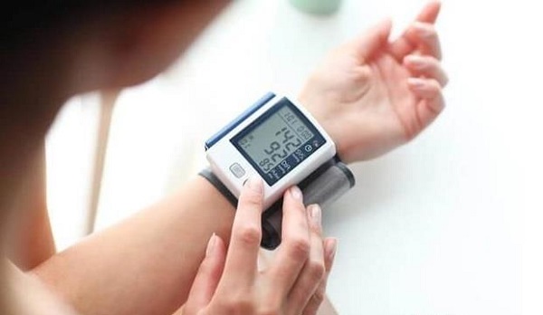 Cách đo huyết áp ở phần cổ tay chuẩn
